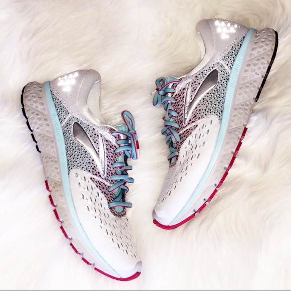 brooks glycerin 16 white